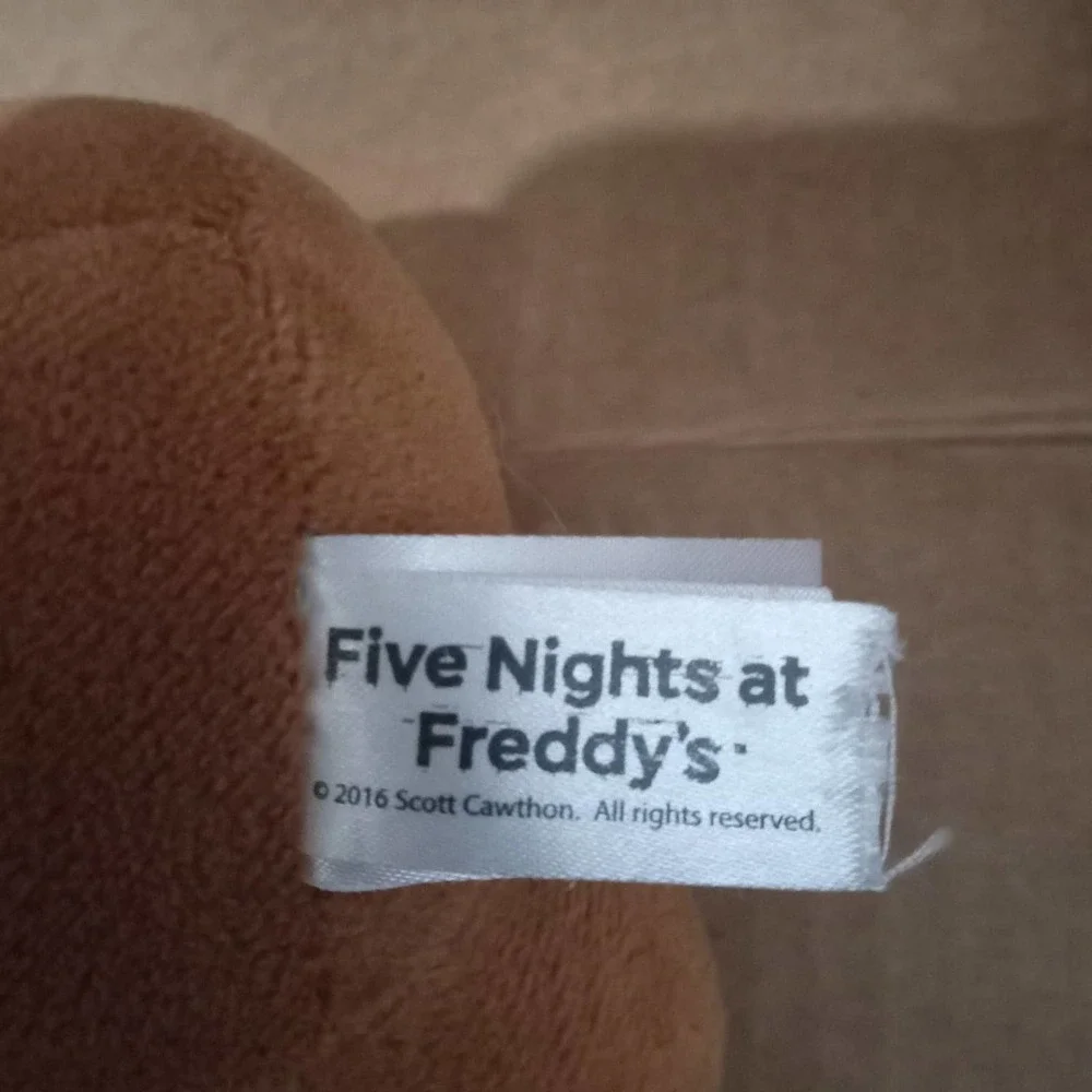 Funko Five Nights at Freddy's brown plush - Picture 7 of 8